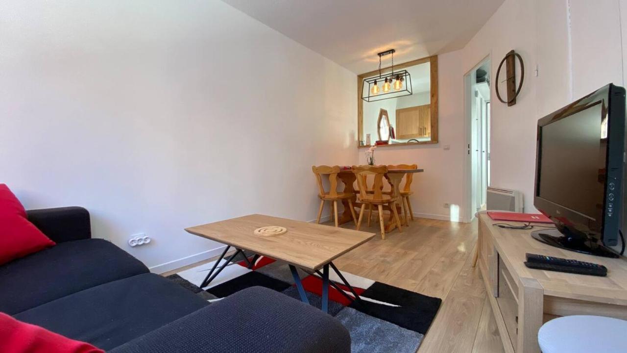 Chamois De Chamonix, Confortable 2 Pièces, Balcon, Parking Gratuit Appartamento